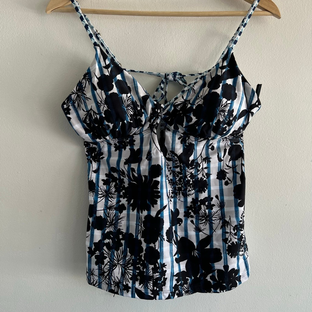 Lucky Brand Bikini Tankini Top L White Black Blue Floral Stripe